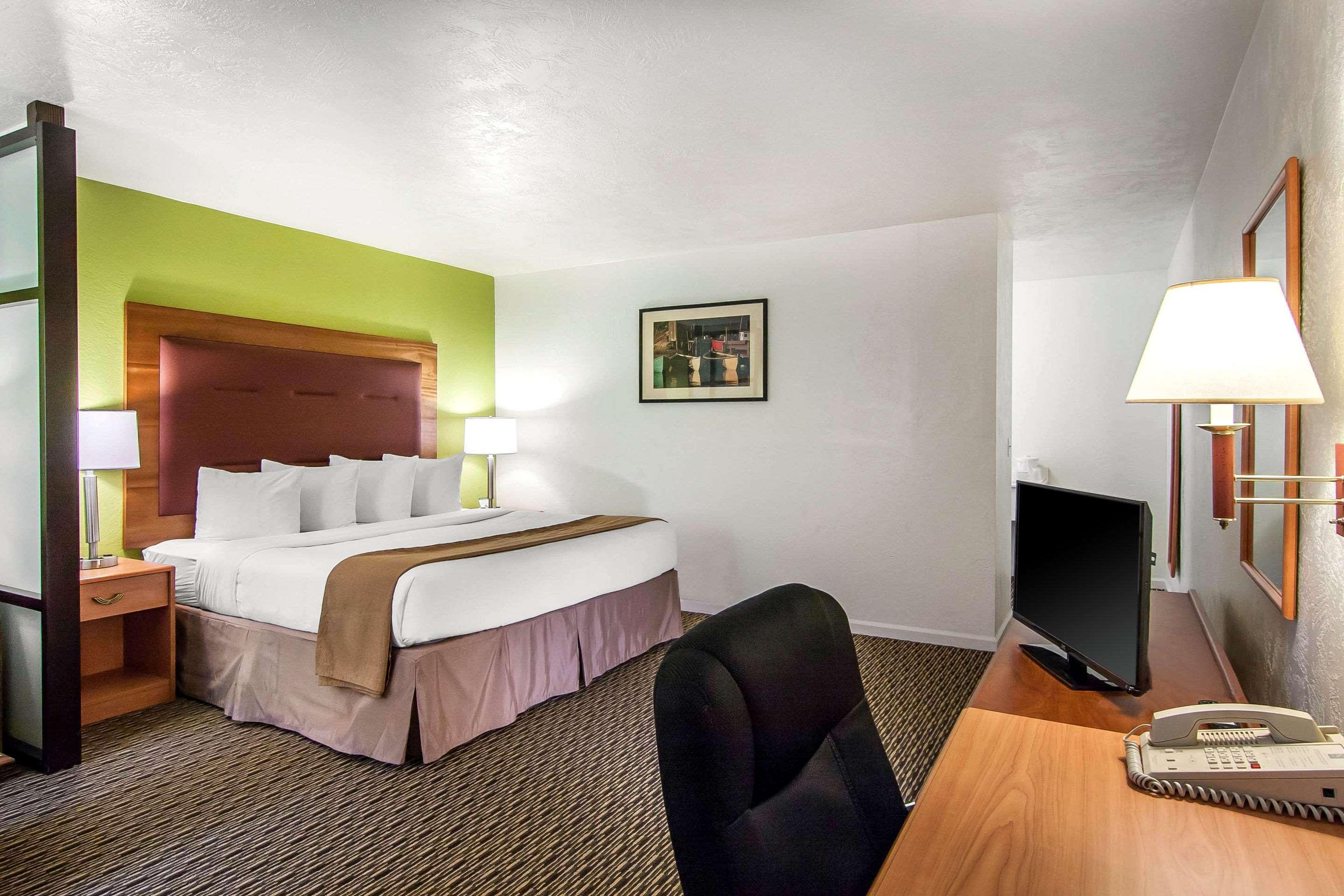 נורת' בנד Quality Inn & Suites At Coos Bay מראה חיצוני תמונה