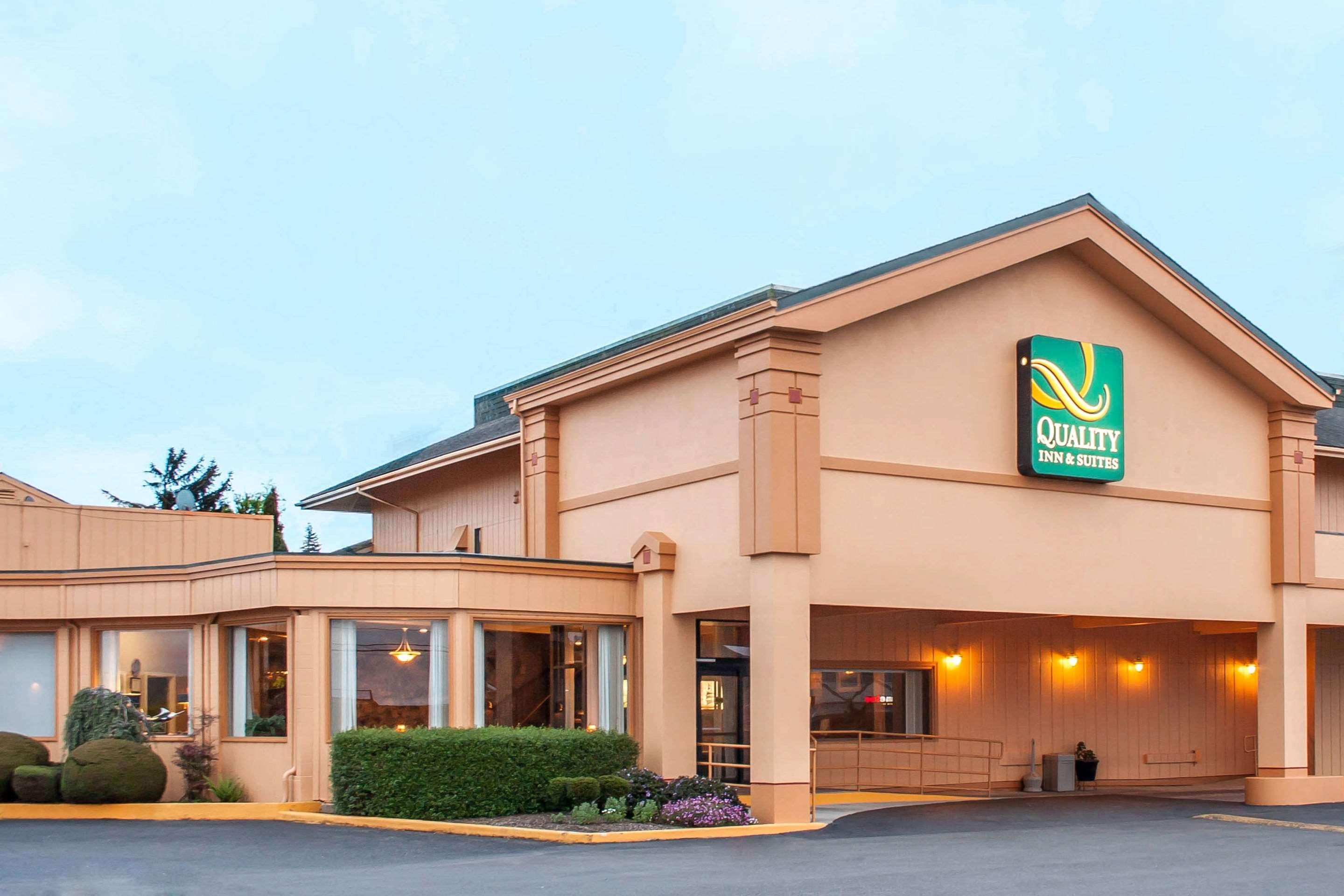נורת' בנד Quality Inn & Suites At Coos Bay מראה חיצוני תמונה