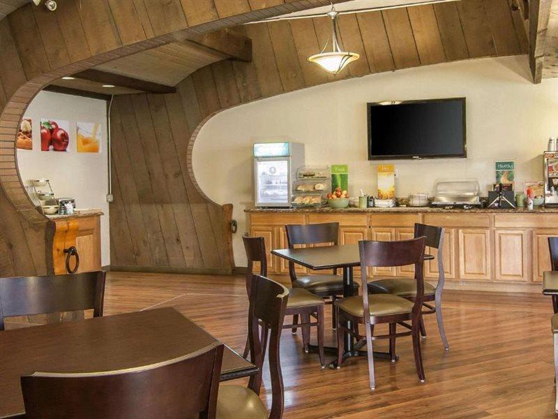 נורת' בנד Quality Inn & Suites At Coos Bay מראה חיצוני תמונה