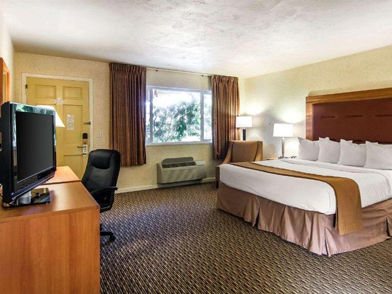 נורת' בנד Quality Inn & Suites At Coos Bay מראה חיצוני תמונה